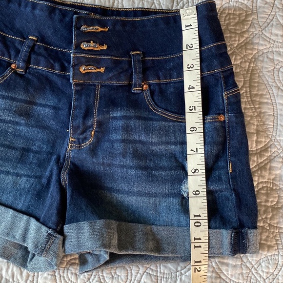 YMI Jean Shorts High Rise 5/27 - Picture 5 of 8